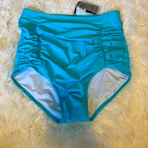 Relleciga Ruched Bathing Suit Bottom - Picture 5 of 7